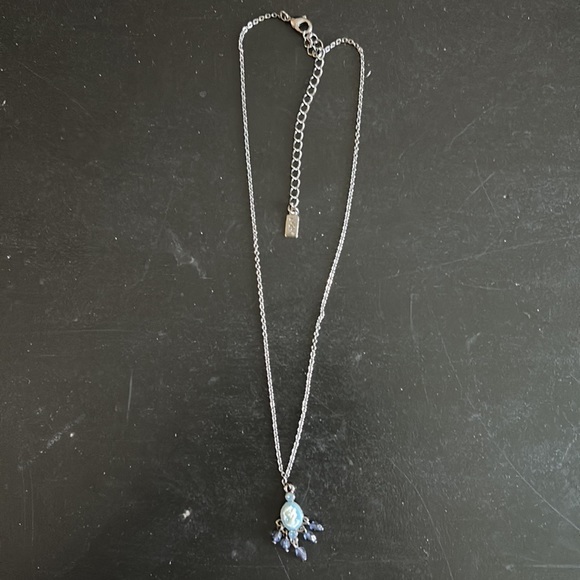 1928 brand necklace - Picture 3 of 3